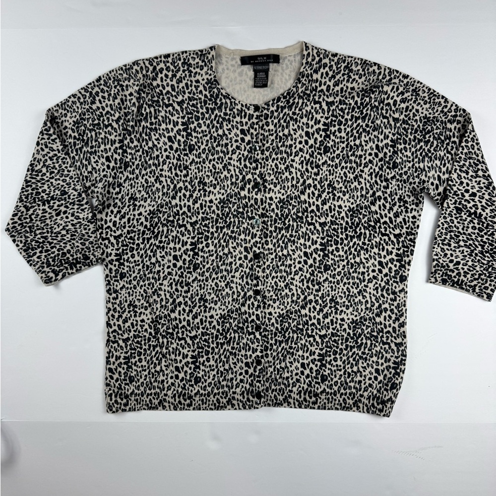 August Silk Leopard print 3/4 sleeve button up silk blend stretch sweater XL